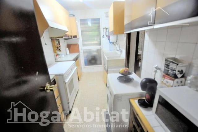 4 slaapkamer Flat te koop in Mont-Olivet, Valencia stad - € 240.000 (Ref: 9958034)