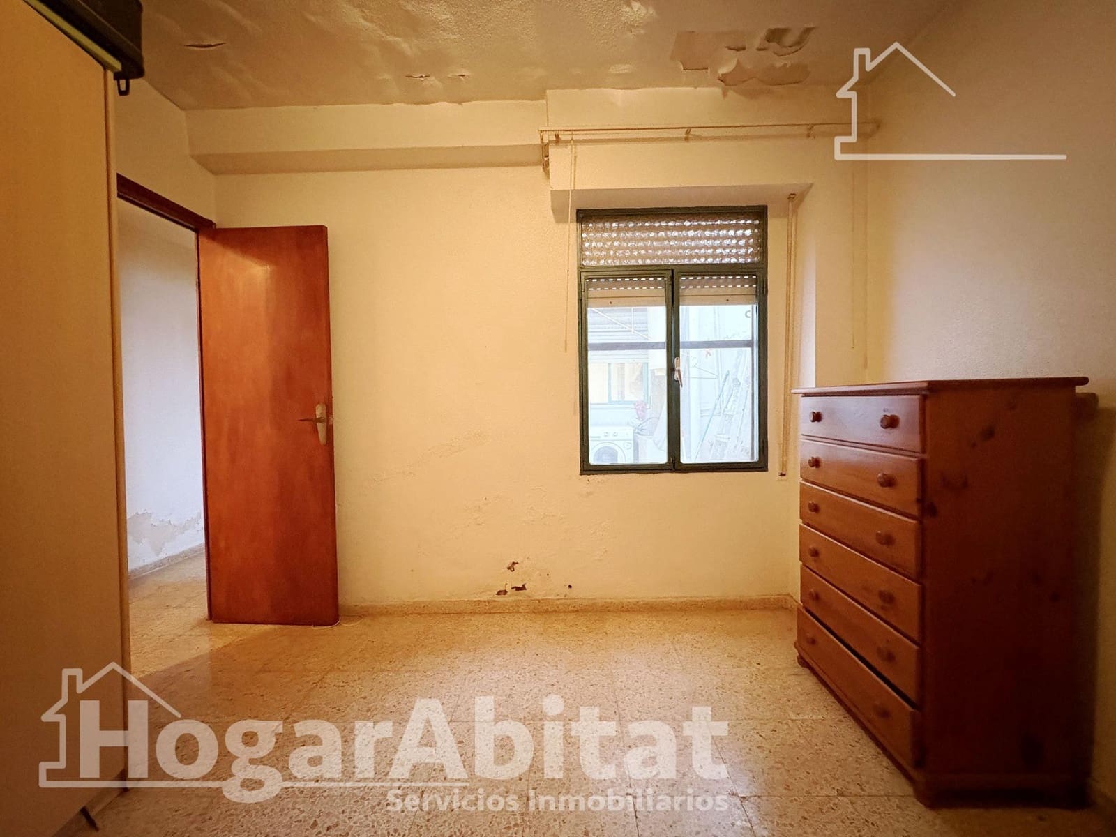 3 slaapkamer Huis te koop in Tavernes de la Valldigna met garage - € 90.000 (Ref: 9958038)