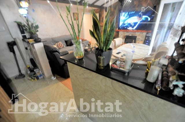 3 slaapkamer Flat te koop in Xirivella - € 185.000 (Ref: 9959825)