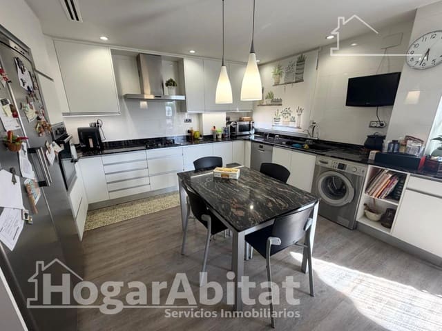 4 slaapkamer Flat te koop in Sant Marcel.li, Valencia stad met garage - € 500.000 (Ref: 9962756)