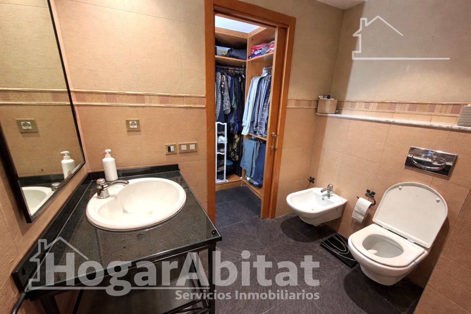 4 slaapkamer Flat te koop in Valencia stad met garage - € 500.000 (Ref: 9962756)