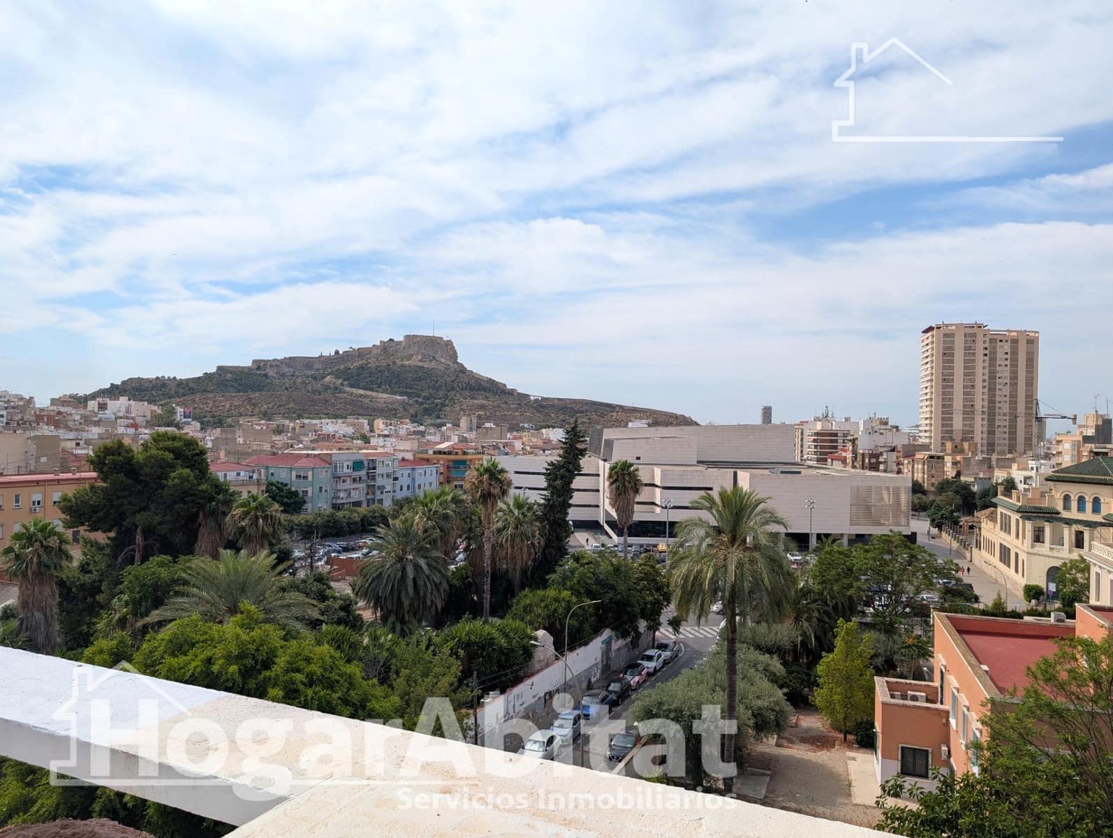 3 sypialnia Penthouse na sprzedaż w Miasto Alicante / Alacant - 196 000 € (Ref: 9962760)