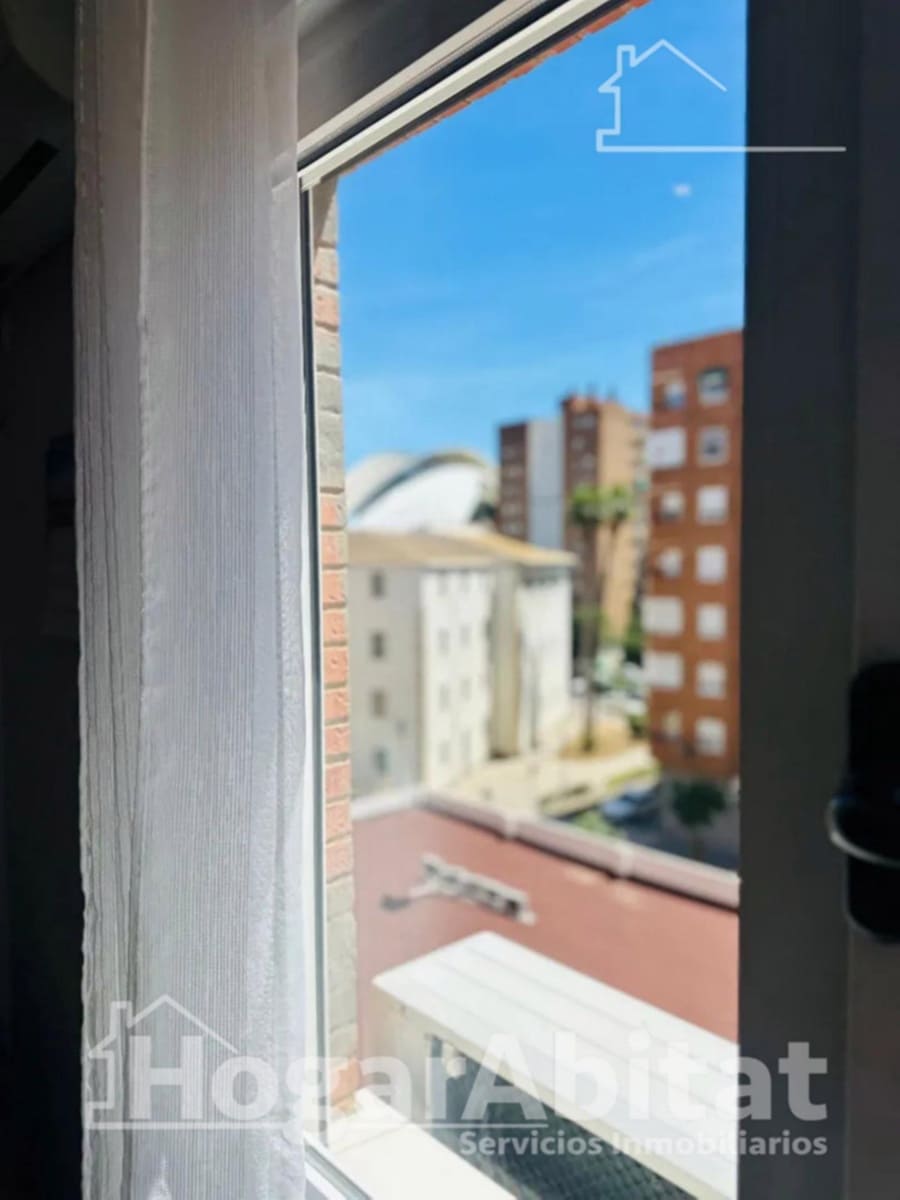 3 slaapkamer Flat te koop in Valencia stad met garage - € 395.000 (Ref: 9965328)