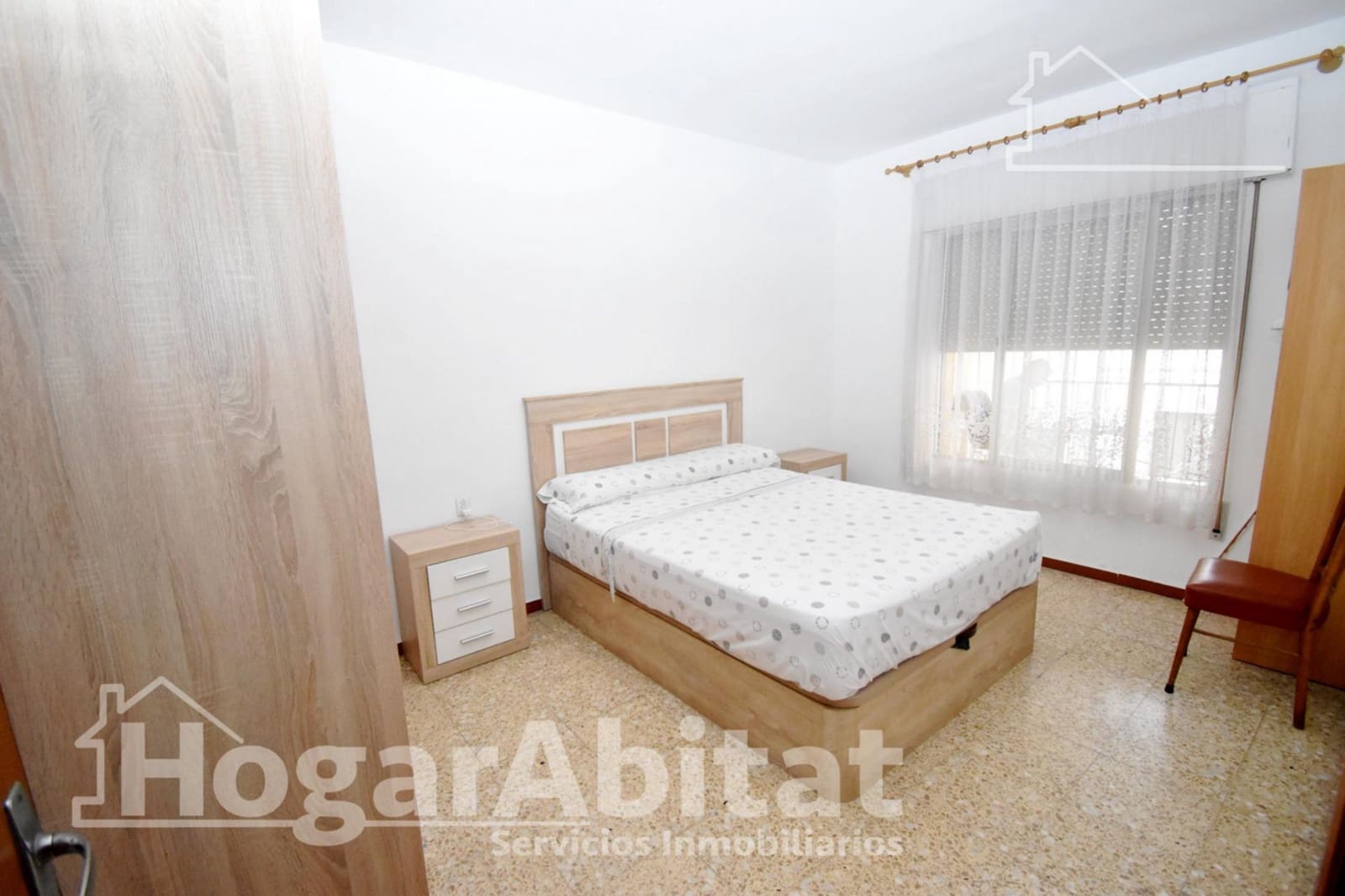 Adosado de 6 habitaciones en Oropesa  en venta - 280.000 € (Ref: 9965330)