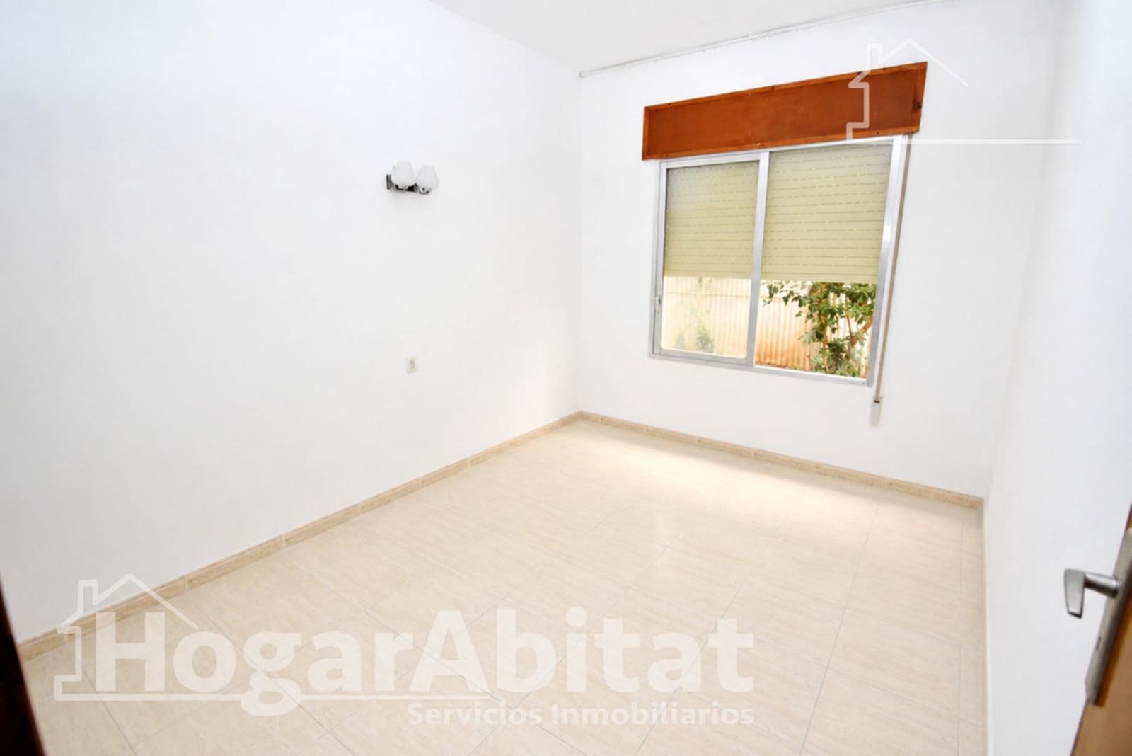 Adosado de 6 habitaciones en Oropesa  en venta - 280.000 € (Ref: 9965330)