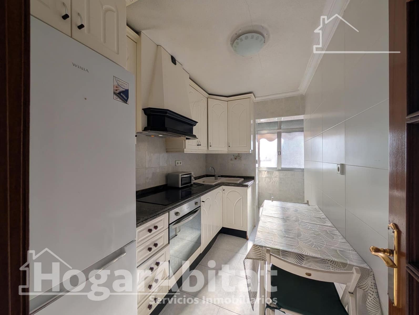 3 slaapkamer Flat te koop in Alicante stad - € 155.000 (Ref: 9965332)