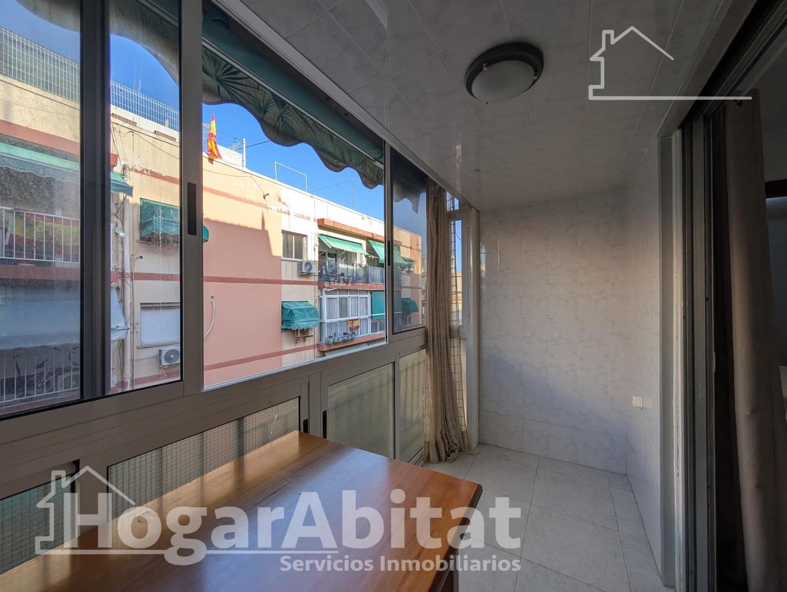 3 slaapkamer Flat te koop in Alicante stad - € 155.000 (Ref: 9965332)