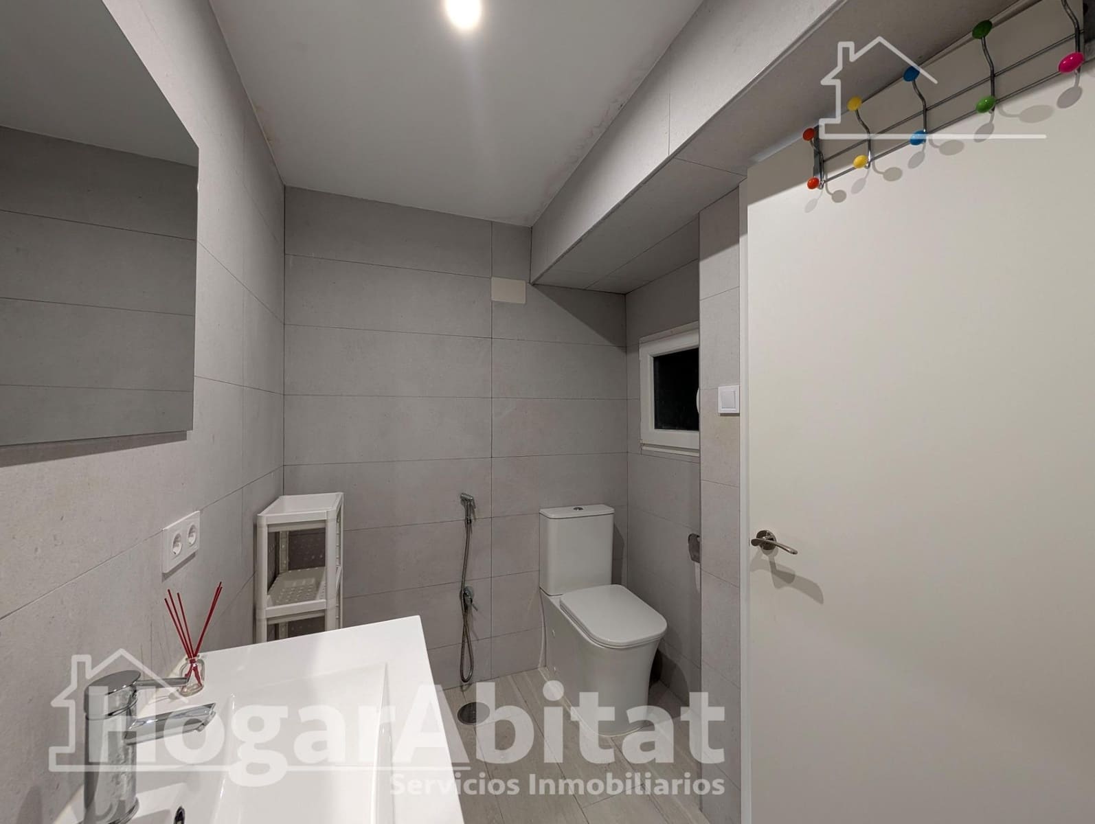 3 slaapkamer Flat te koop in Alicante stad - € 155.000 (Ref: 9965332)