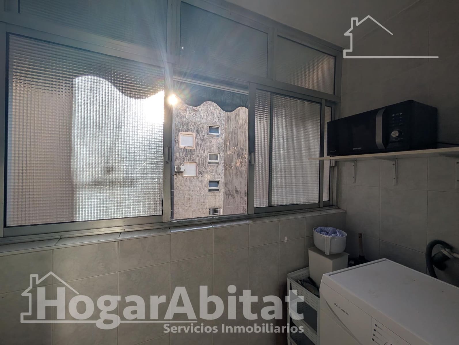 3 slaapkamer Flat te koop in Alicante stad - € 155.000 (Ref: 9965332)