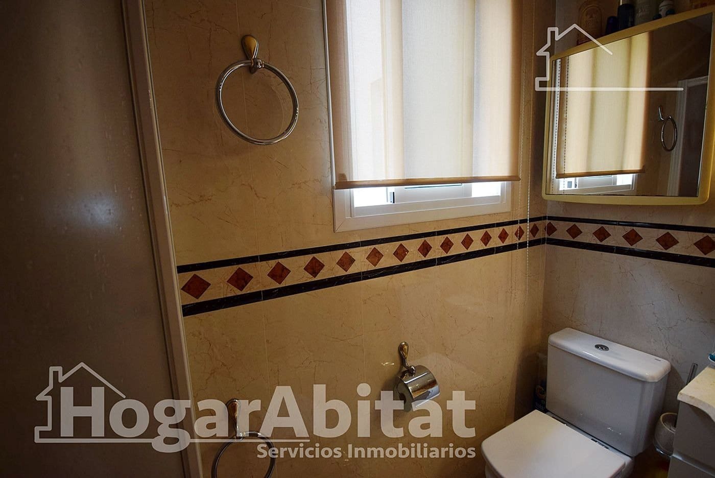 4 makuuhuone Asunto myytävänä paikassa Castello de la Plana mukana 
autotalli - 210 000 € (Ref: 9965334)