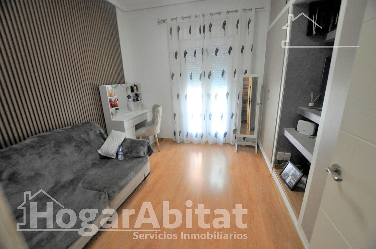 3 bedroom Flat for sale in Xirivella - € 185,000 (Ref: 9965336)