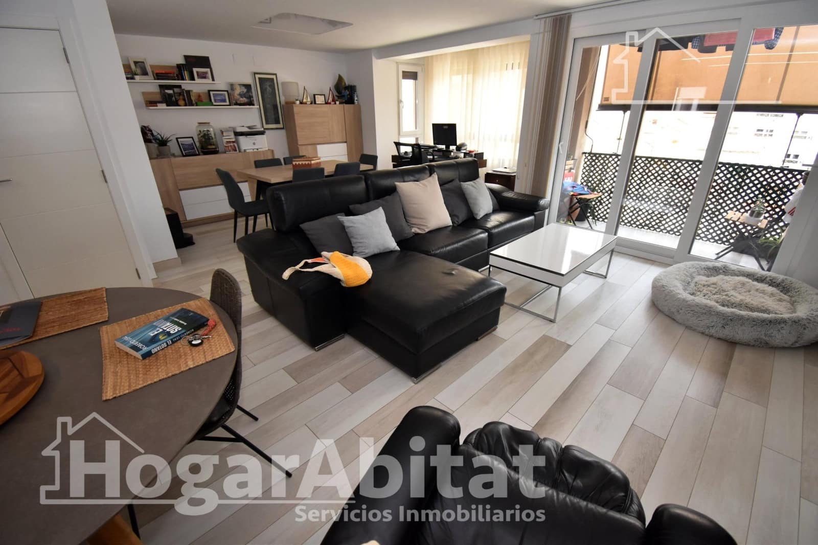 3 soveværelse Lejlighed til salg i Castello de la Plana - € 245.000 (Ref: 9966698)