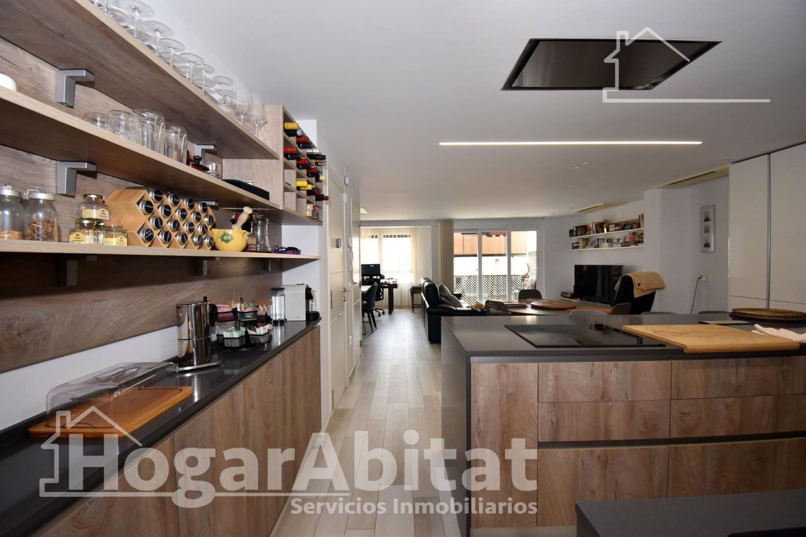 3 soveværelse Lejlighed til salg i Castello de la Plana - € 245.000 (Ref: 9966698)