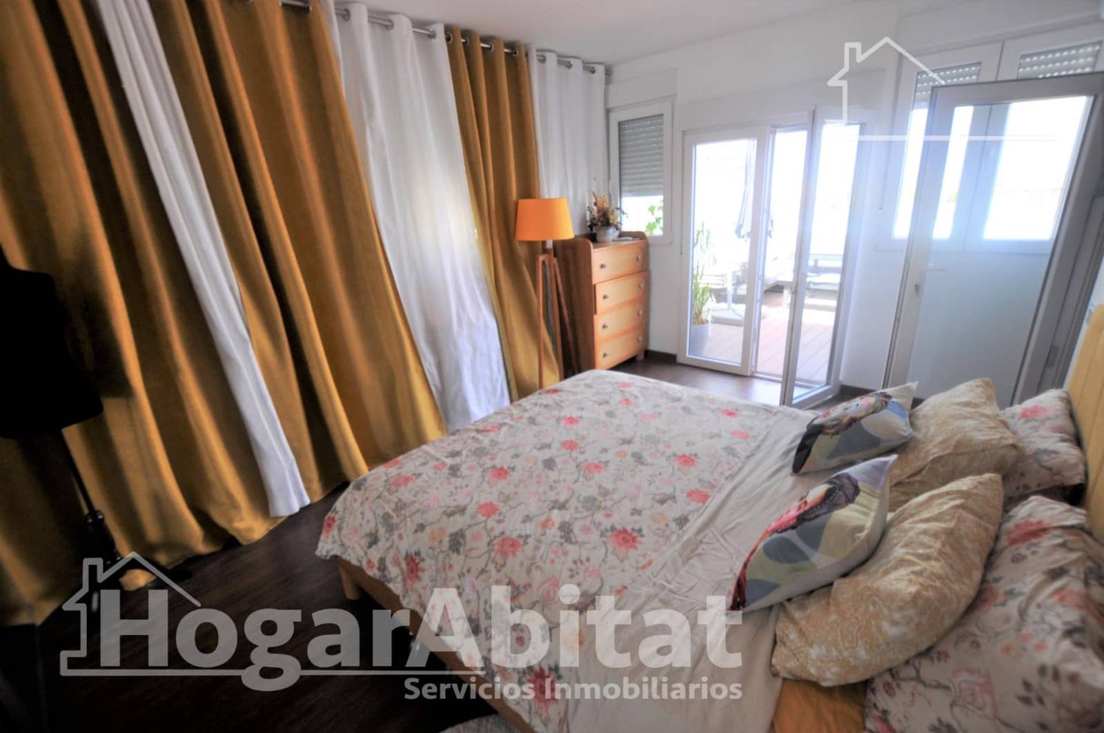 2 soveværelse Penthouse til salg i Valencia by med swimmingpool garage - € 290.000 (Ref: 9970639)