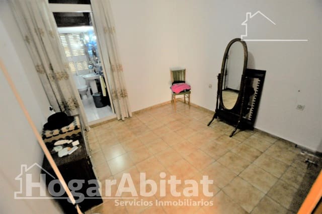 3 slaapkamer Flat te koop in Valencia stad - € 220.000 (Ref: 9970640)