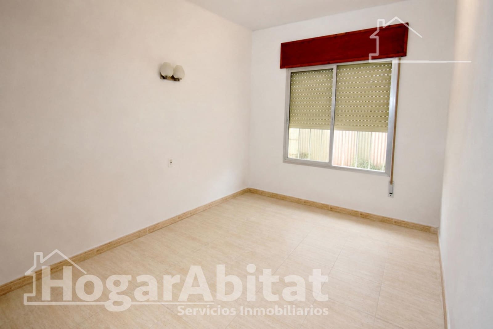 6 makuuhuone Rivitalo myytävänä paikassa Oropesa  - 280 000 € (Ref: 9970643)