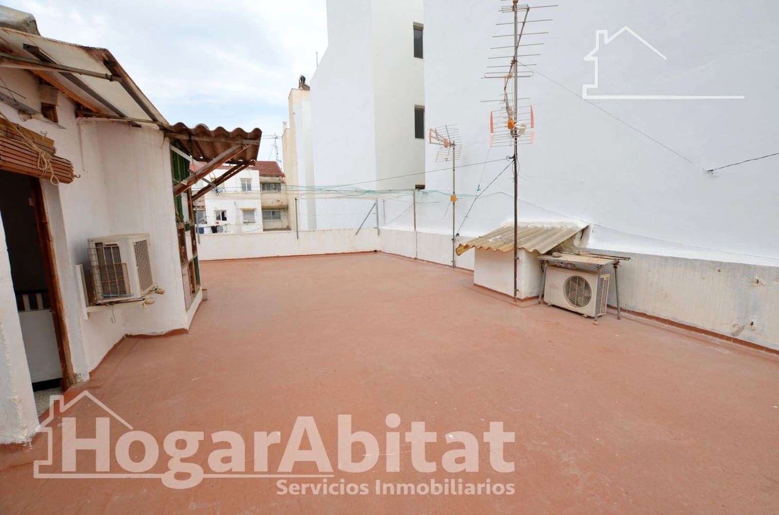4 bedroom Flat for sale in San Vicente / Sant Vicent del Raspeig - € 240,000 (Ref: 9973365)