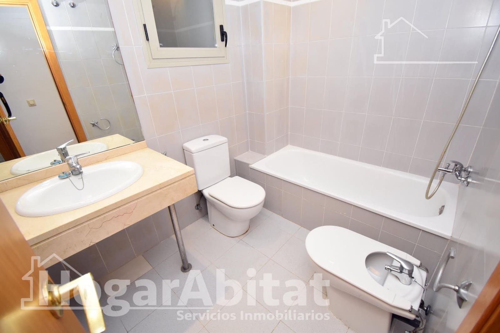 3 camera da letto Appartamento da affittare in Paterna con piscina garage - 1.300 € (Rif: 9973370)