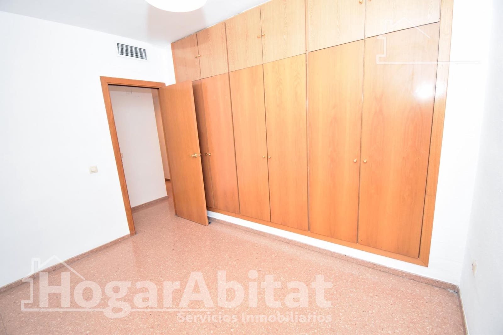 3 camera da letto Appartamento da affittare in Paterna con piscina garage - 1.300 € (Rif: 9973370)