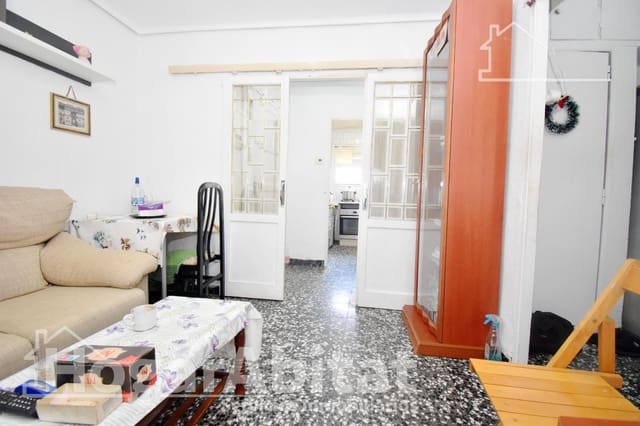 3 slaapkamer Flat te koop in Norte, Castelló de la Plana - € 80.000 (Ref: 9975488)