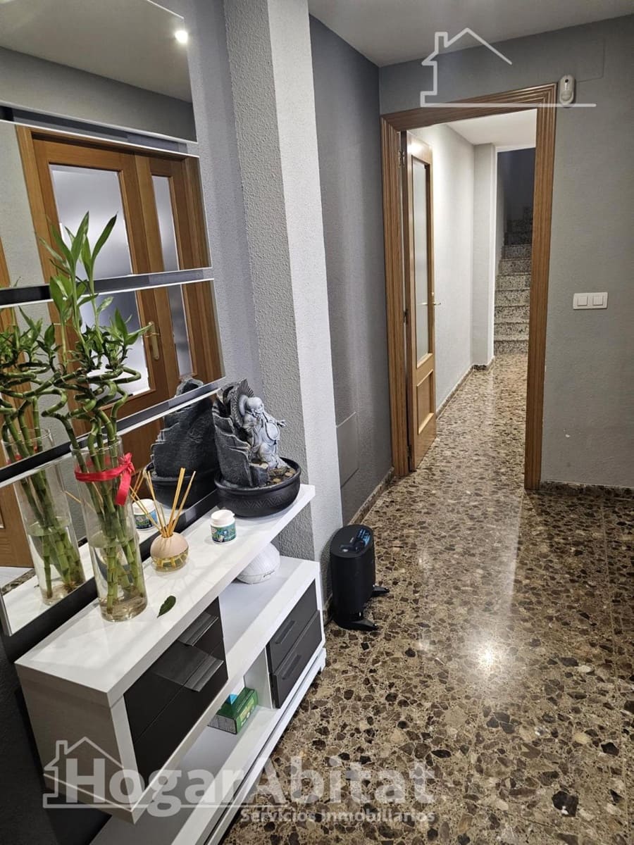 4 sypialnia Penthouse na sprzedaż w Castello de la Plana - 275 000 € (Ref: 9975489)