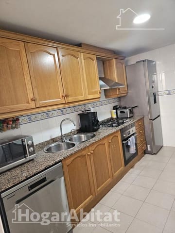 4 sypialnia Penthouse na sprzedaż w Castelló de la Plana - 275 000 € (Ref: 9975489)