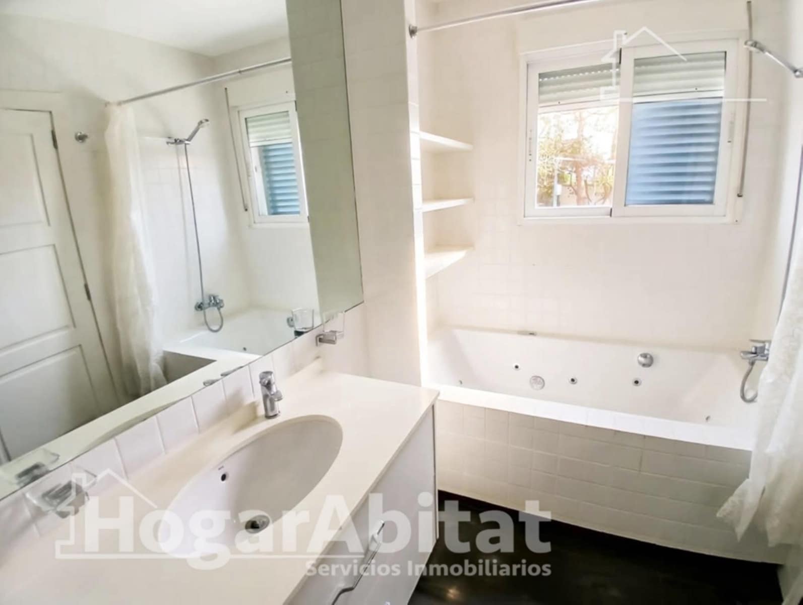 Chalet de 5 habitaciones en Alfara d'Algimia en venta con garaje - 435.000 € (Ref: 9978926)