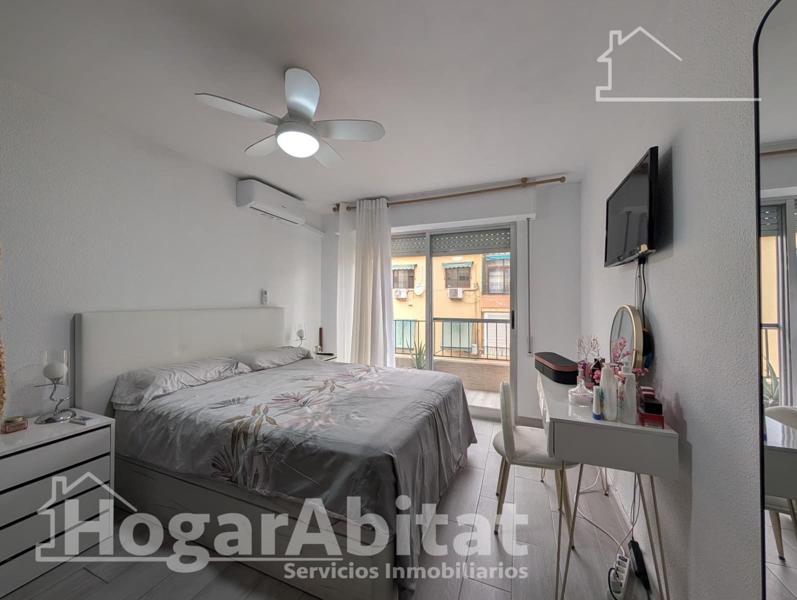 3 soveværelse Lejlighed til salg i Alicante by - € 190.000 (Ref: 9978930)