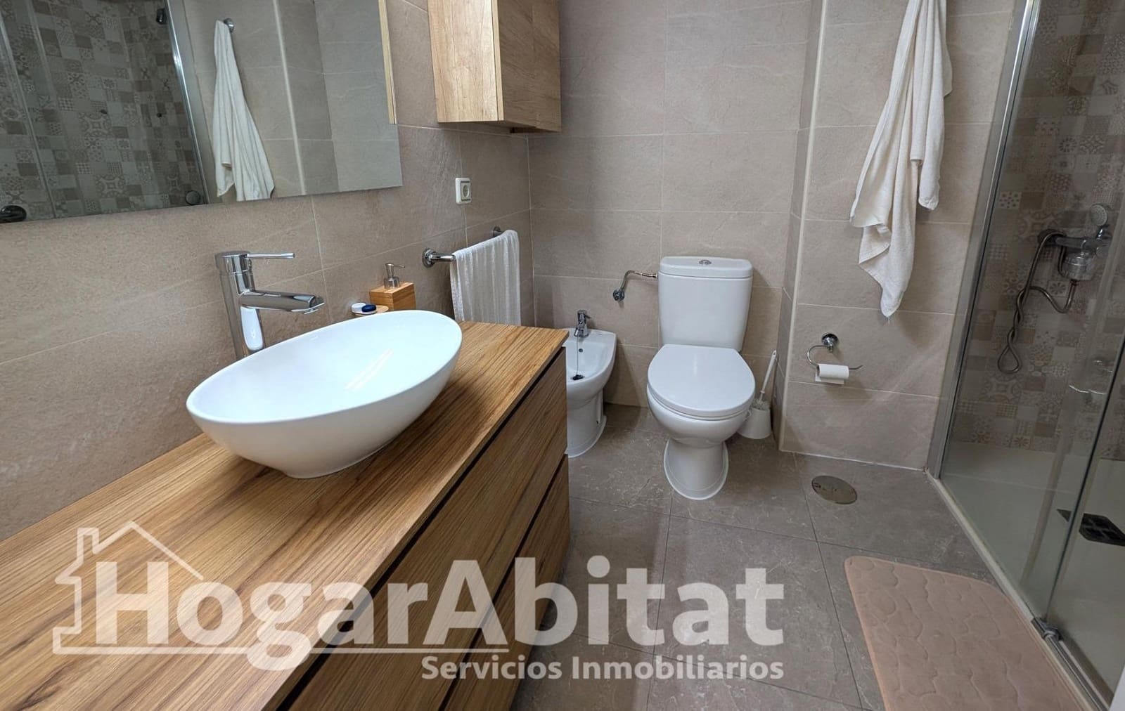 3 soveværelse Lejlighed til salg i Alicante by - € 190.000 (Ref: 9978930)