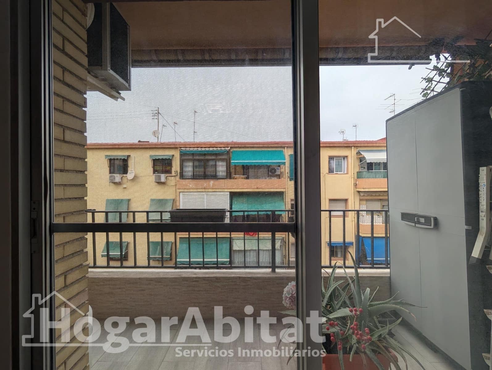 3 soveværelse Lejlighed til salg i Alicante by - € 190.000 (Ref: 9978930)