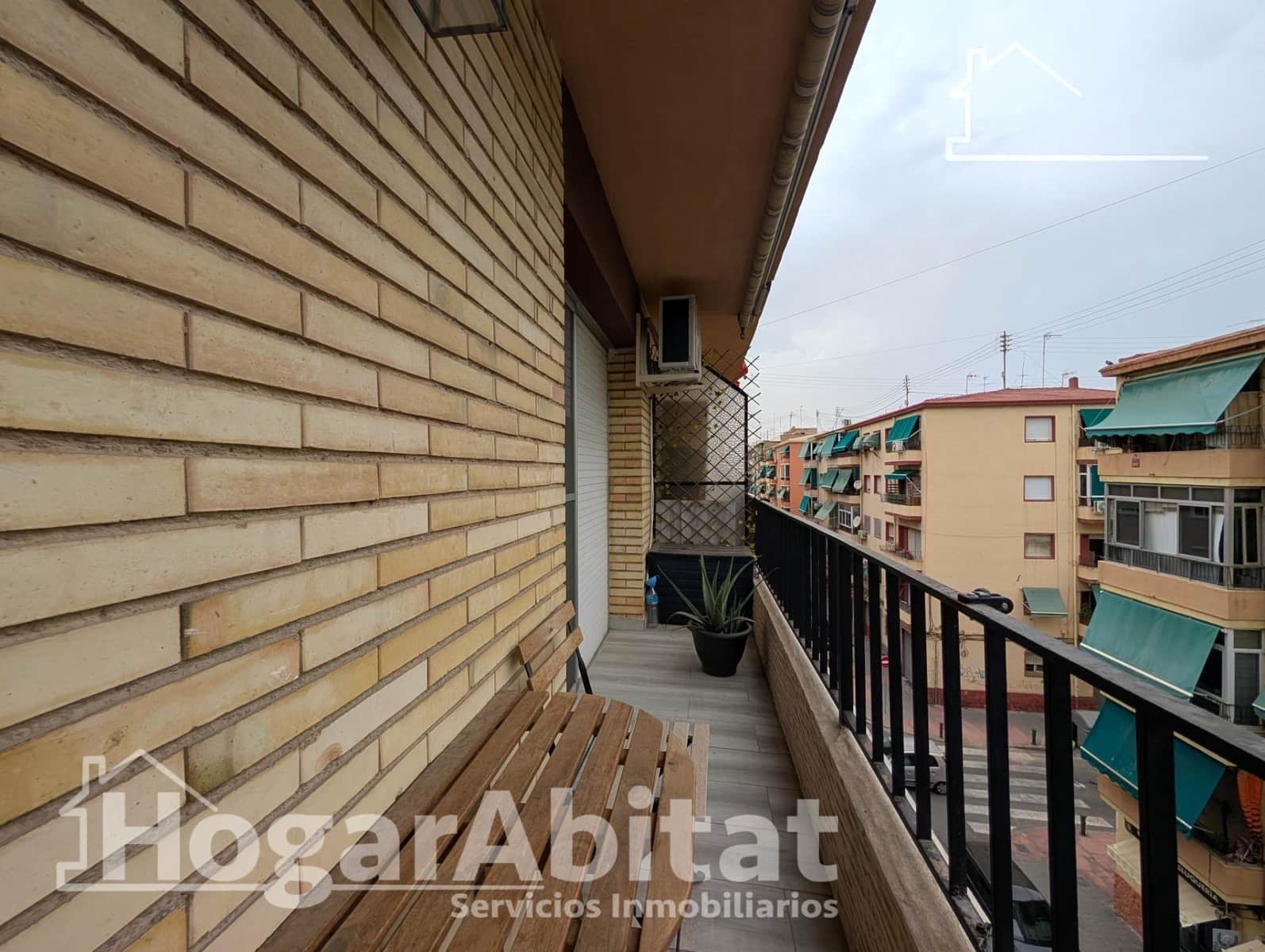 3 soveværelse Lejlighed til salg i Alicante by - € 190.000 (Ref: 9978930)