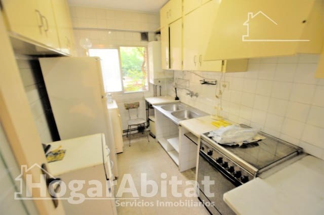 2 soverom Leilighet til salgs i Marxalenes, Valencia by med garasje - € 215 000 (Ref: 9983045)