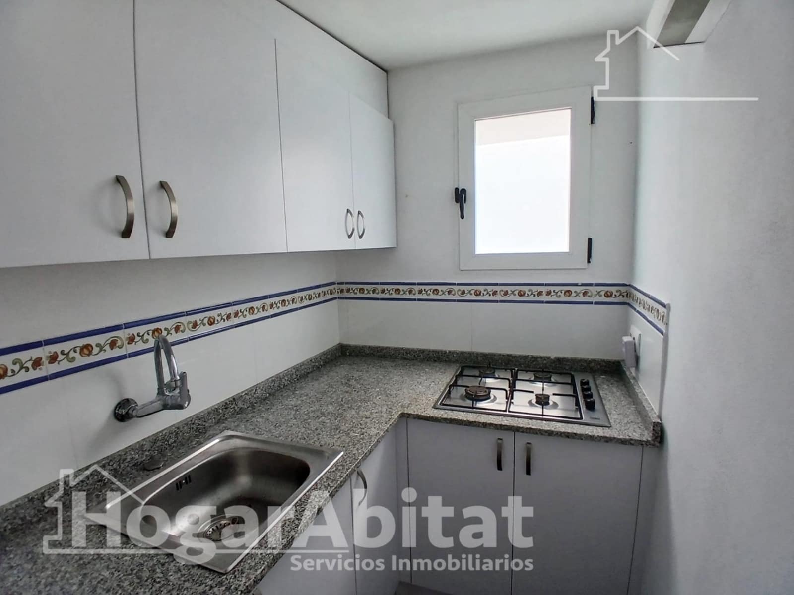 5 soverom Villa til salgs i Alfara d'Algimia med garasje - € 435 000 (Ref: 9983051)