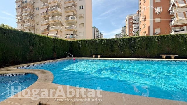 Piso en Gandia en venta con piscina - 114.900 € (Ref: 9983057)