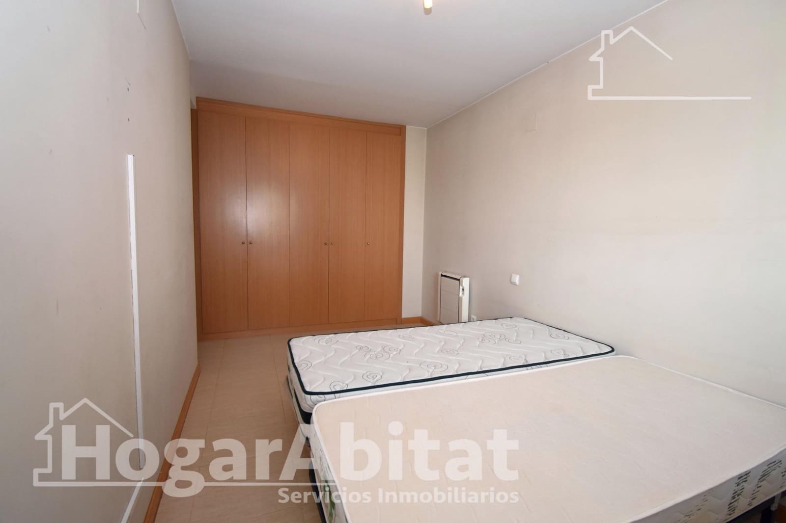 3 bedroom Flat for sale in Paterna with pool garage - € 298,000 (Ref: 9983062)