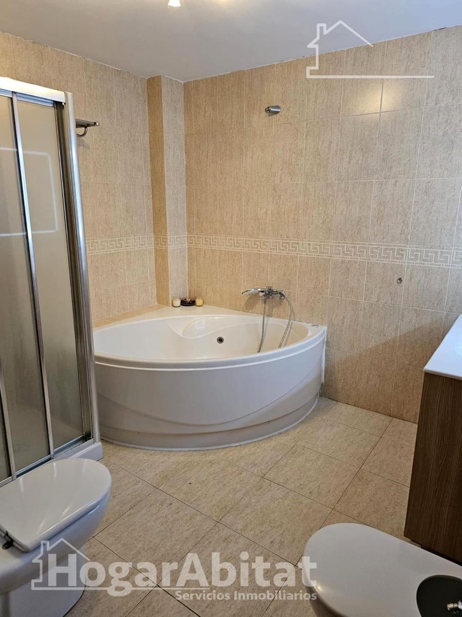 Ático de 4 habitaciones en Castelló de la Plana en venta - 275.000 € (Ref: 9983063)