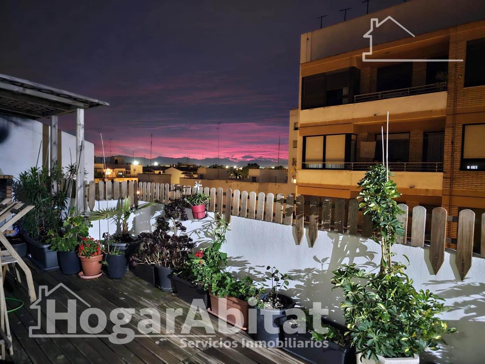 Ático de 4 habitaciones en Castelló de la Plana en venta - 275.000 € (Ref: 9983063)