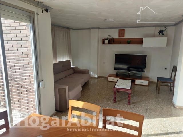 4 bedroom Flat for sale in Nules - € 130,000 (Ref: 9983064)