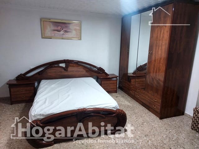 4 bedroom Flat for sale in Nules - € 130,000 (Ref: 9983064)