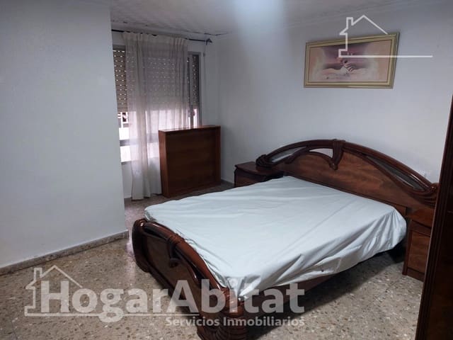 4 bedroom Flat for sale in Nules - € 130,000 (Ref: 9983064)