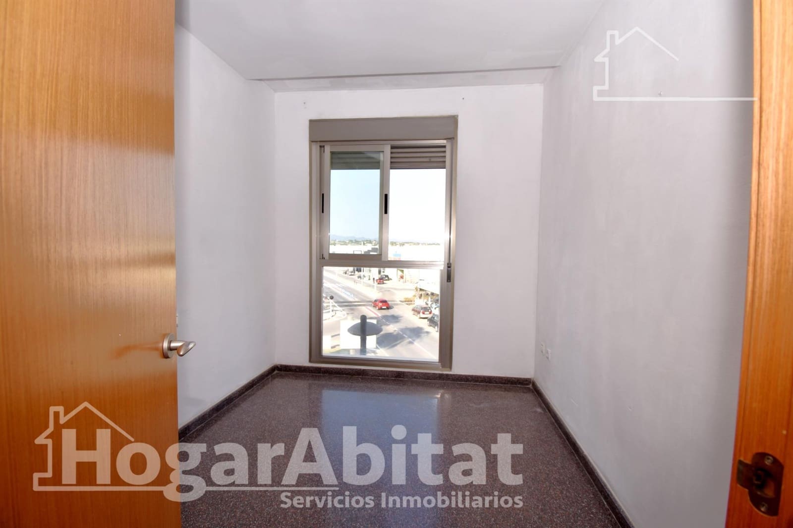 3 soverom Leilighet til salgs i Benaguasil med garasje - € 140 000 (Ref: 9990764)