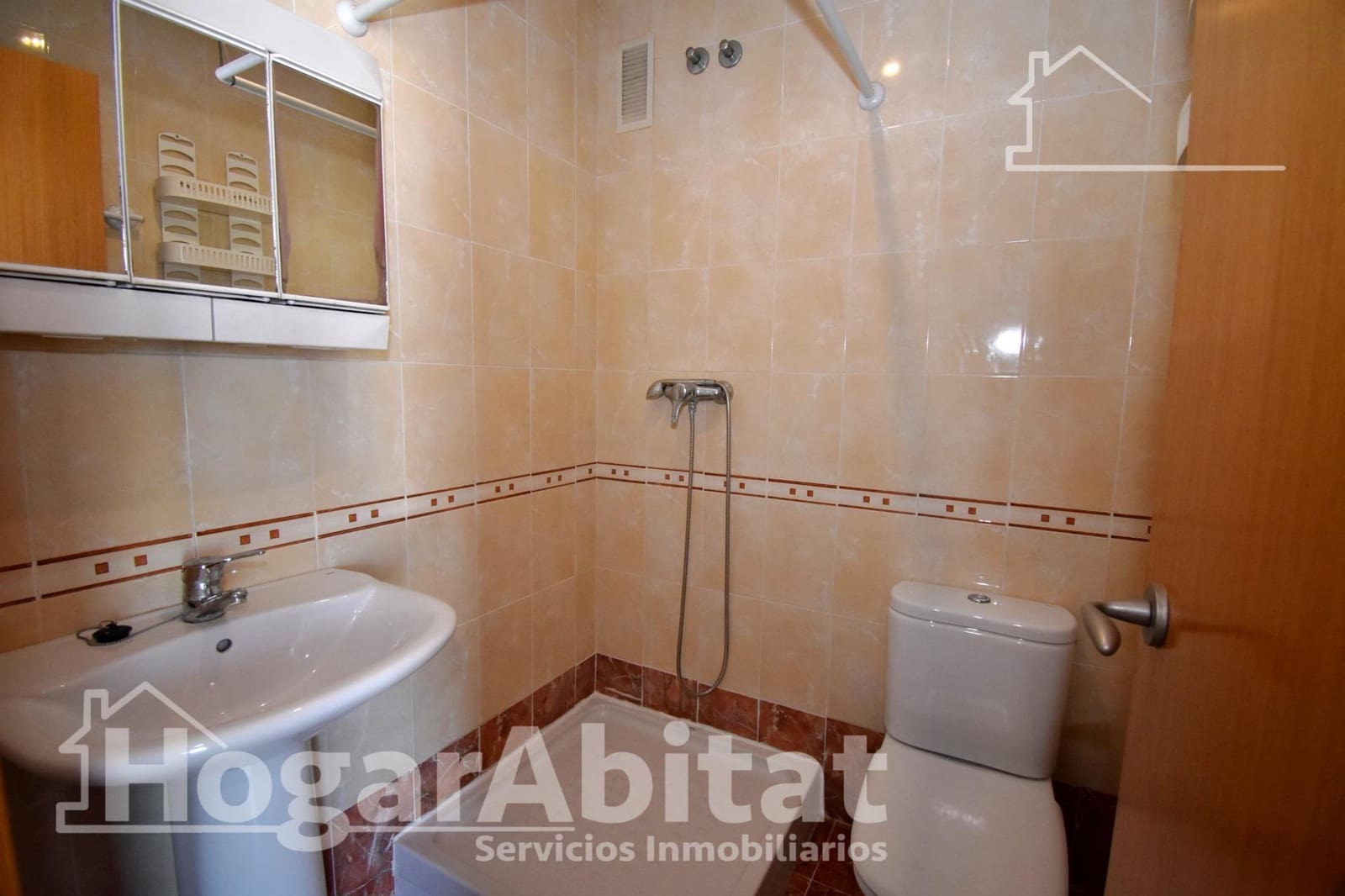 3 soverom Leilighet til salgs i Benaguasil med garasje - € 140 000 (Ref: 9990764)