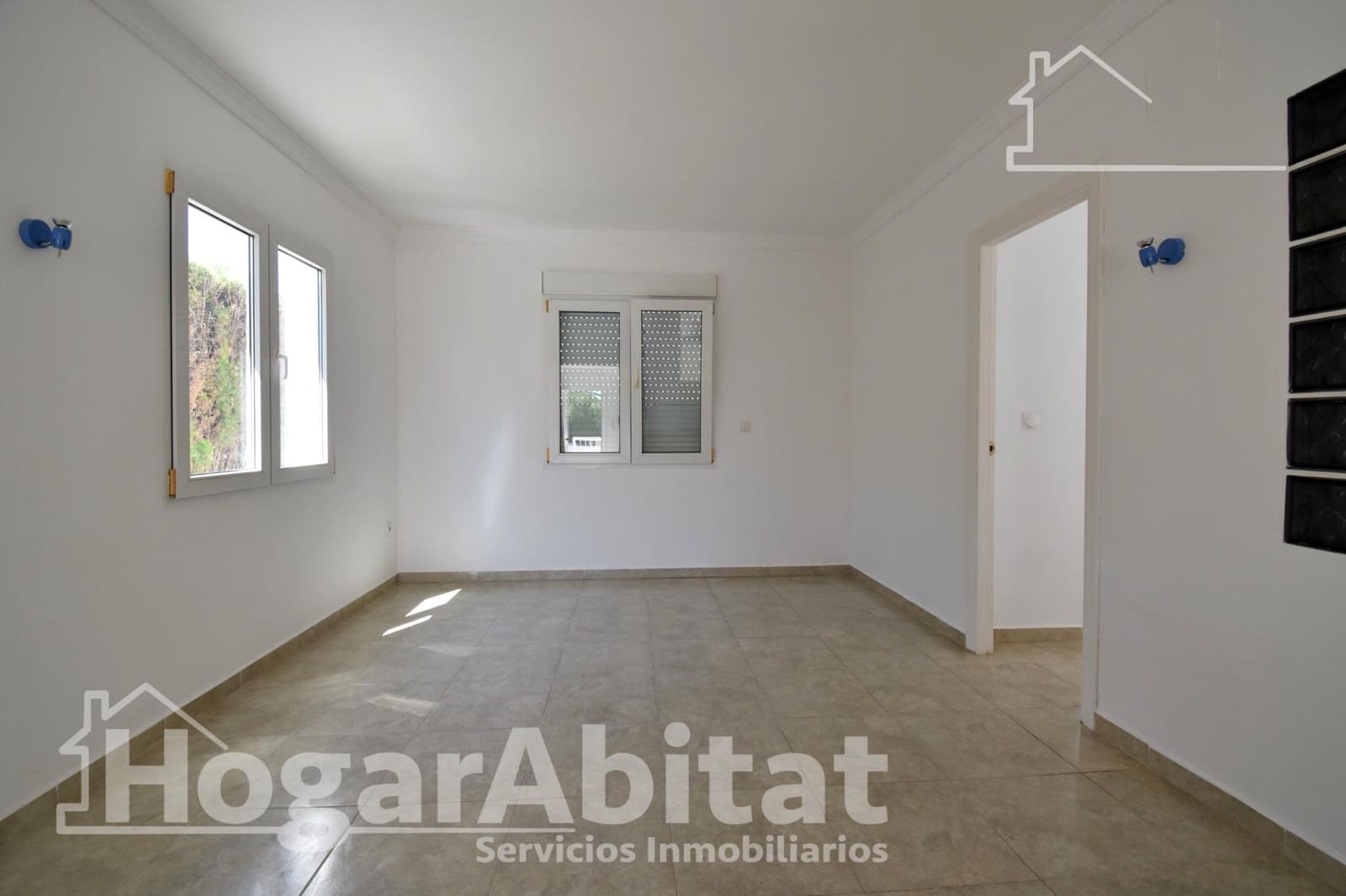Adosado de 3 habitaciones en Dénia en venta - 350.000 € (Ref: 9990765)