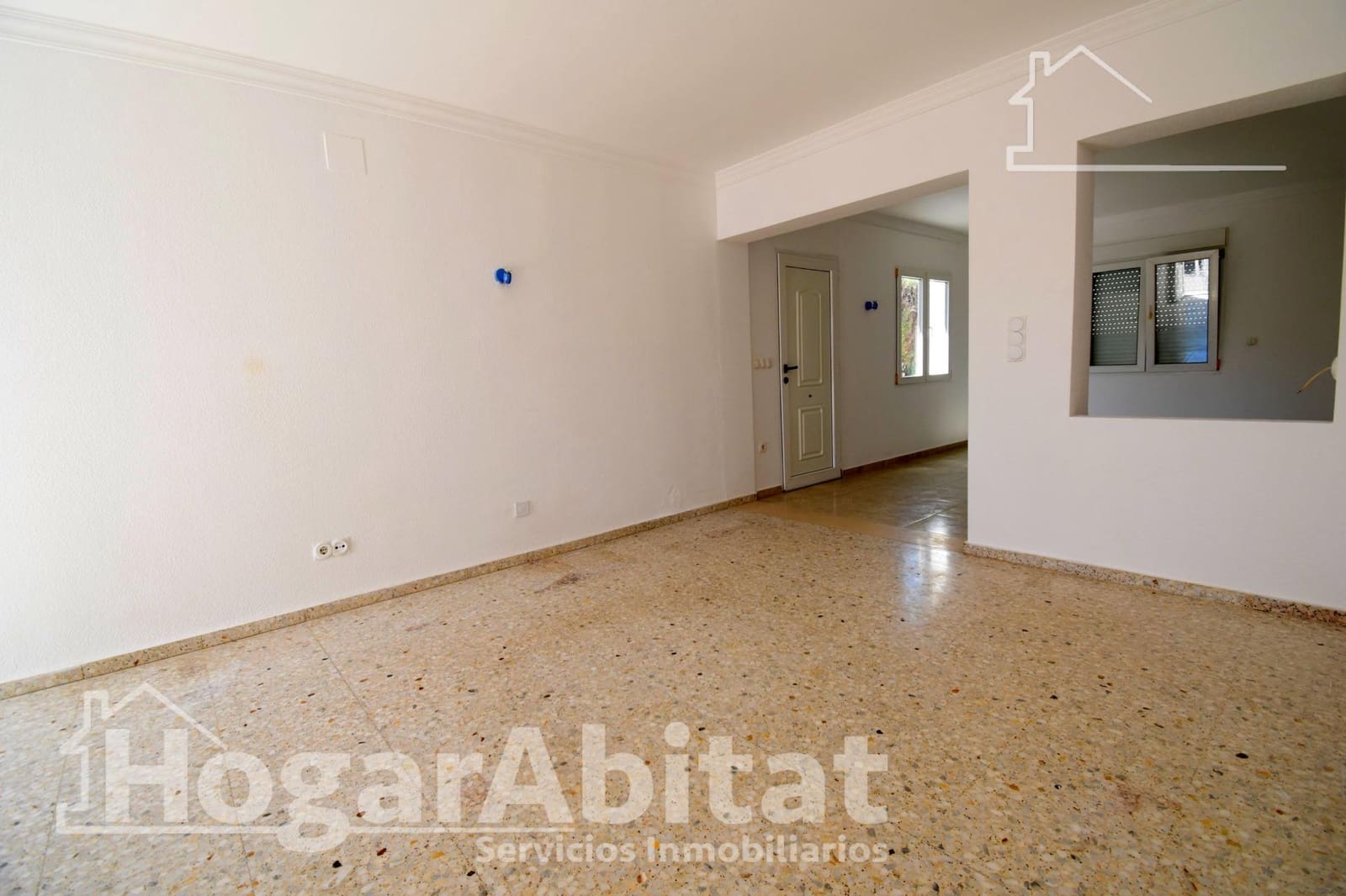 Adosado de 3 habitaciones en Dénia en venta - 350.000 € (Ref: 9990765)