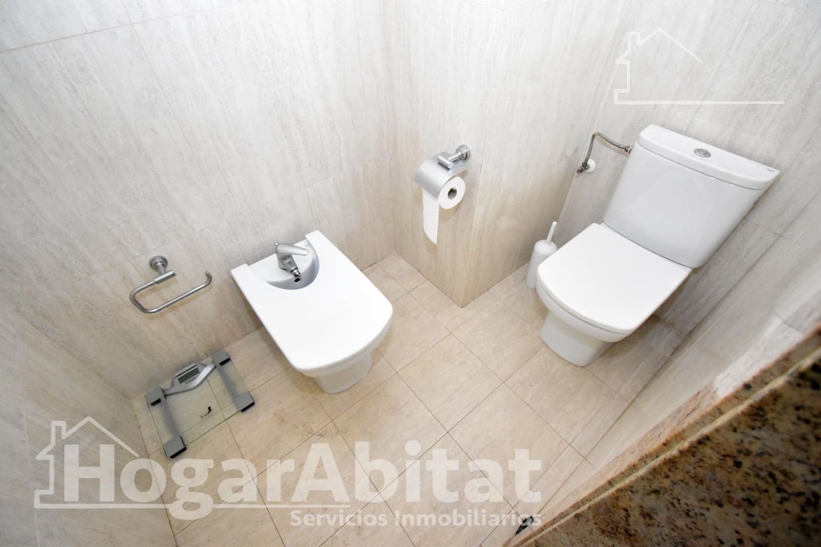 Piso de 5 habitaciones en Vila-real en venta - 265.000 € (Ref: 9990767)