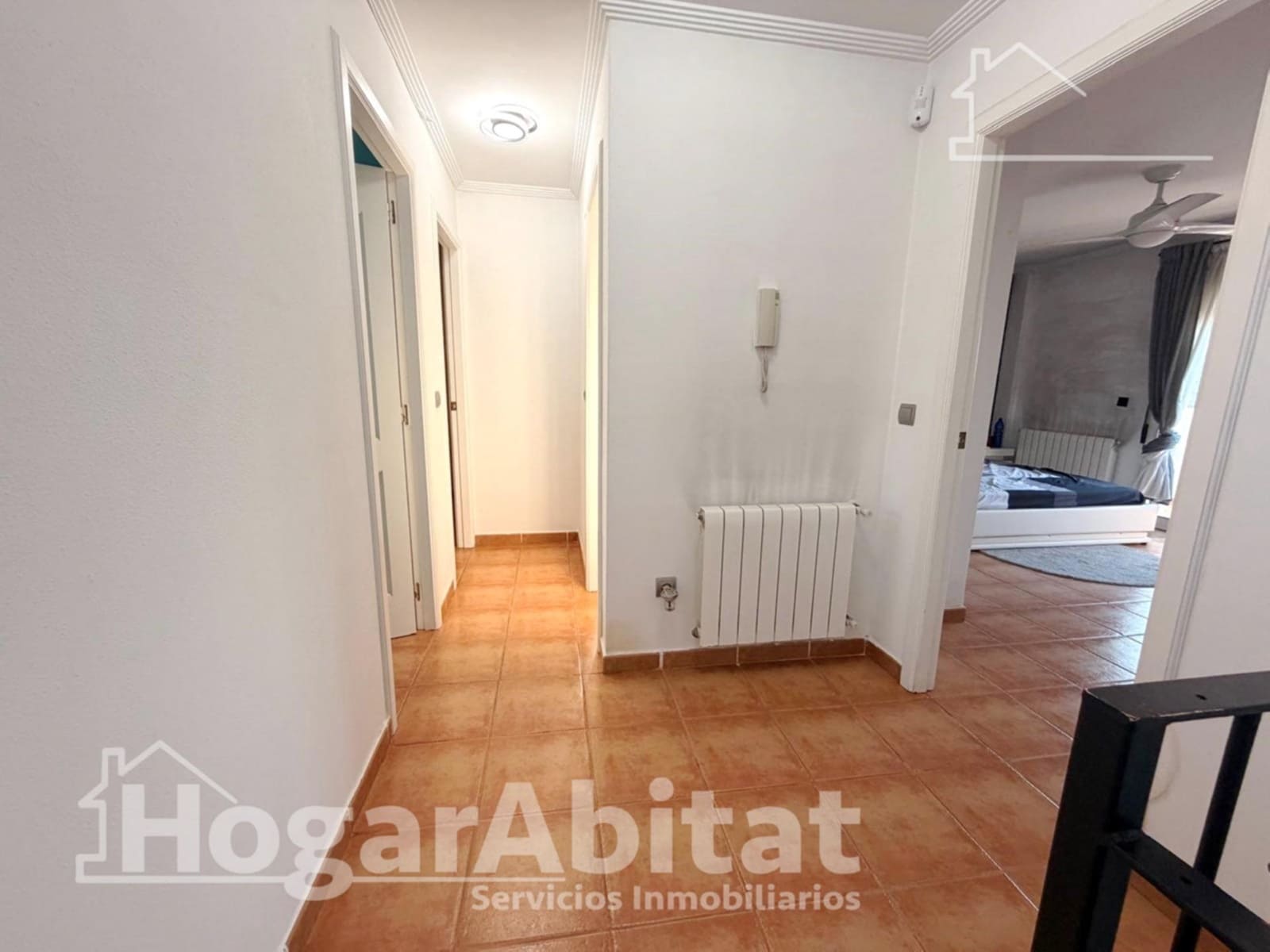 3 soveværelse Villa til salg i Montserrat med swimmingpool garage - € 298.000 (Ref: 9990769)