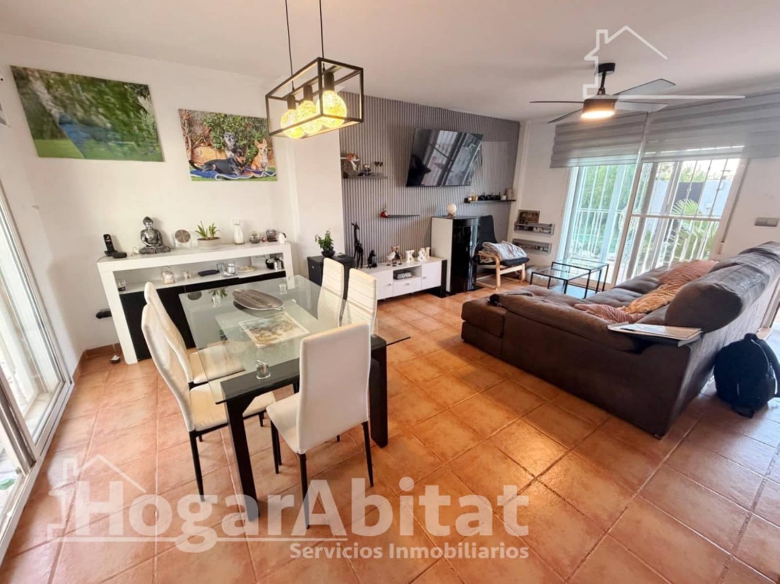3 soveværelse Villa til salg i Montserrat med swimmingpool garage - € 298.000 (Ref: 9990769)