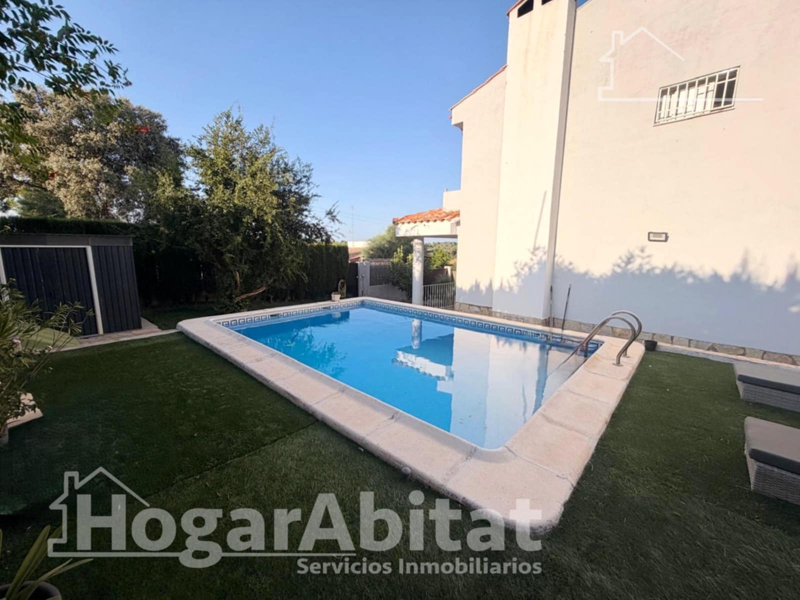 3 soveværelse Villa til salg i Montserrat med swimmingpool garage - € 298.000 (Ref: 9990769)