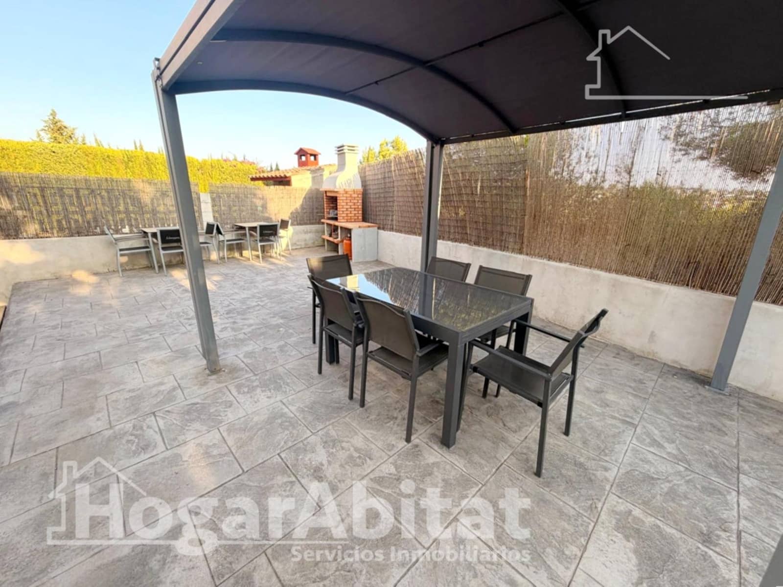 3 soveværelse Villa til salg i Montserrat med swimmingpool garage - € 298.000 (Ref: 9990769)
