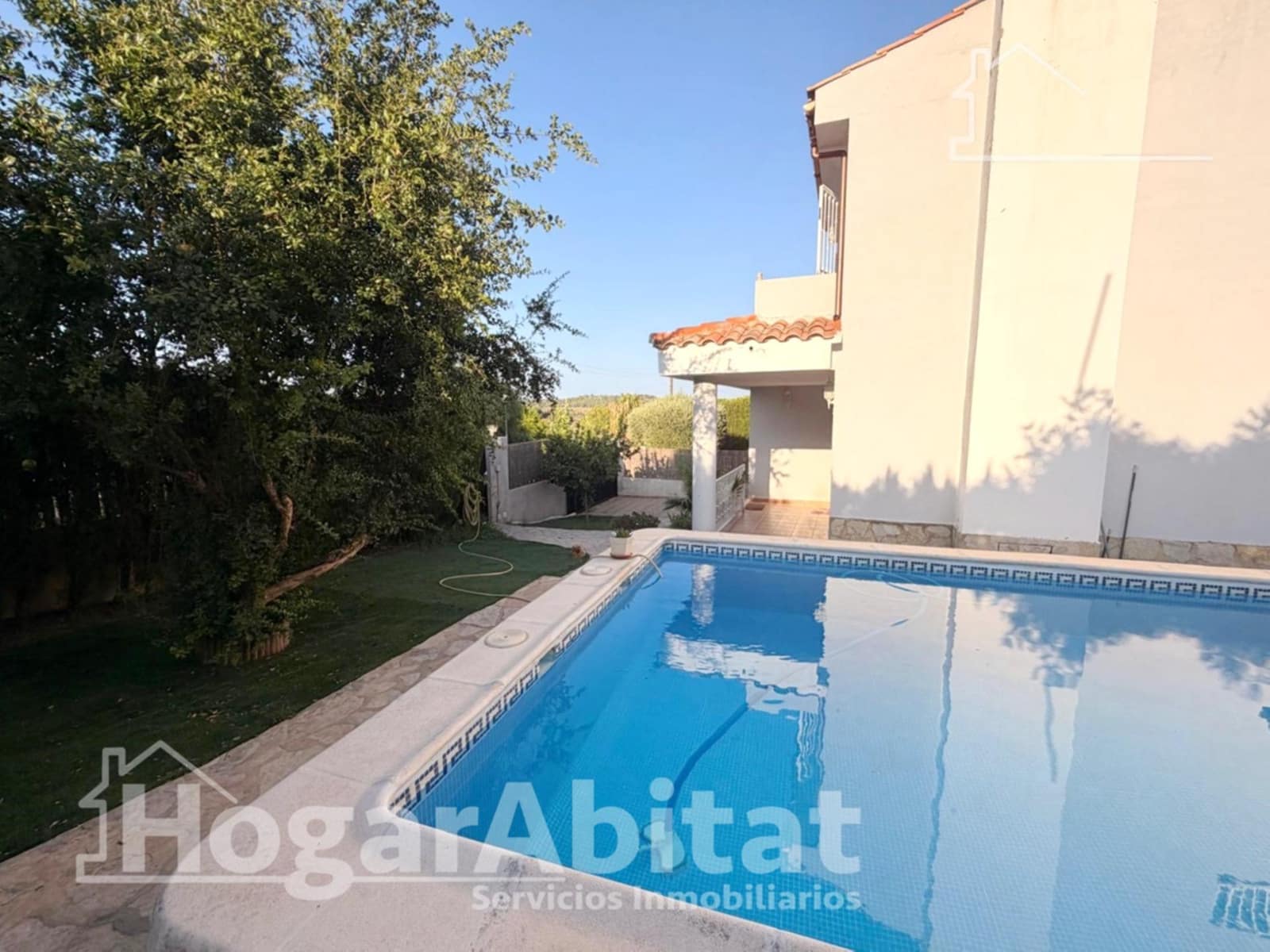 3 soveværelse Villa til salg i Montserrat med swimmingpool garage - € 298.000 (Ref: 9990769)